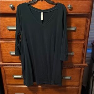 Zenana Outfitters Black Oversized Tunic 3/4 Sleeve